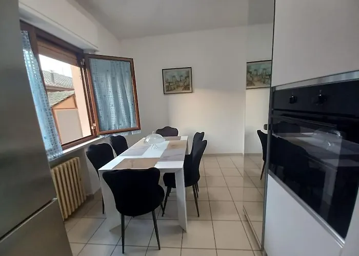 La Del Mare Apartment *